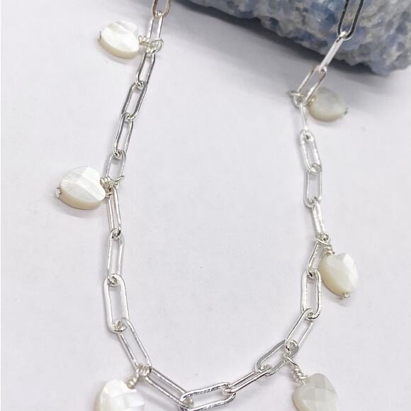 NEW FP x Luna Norte Heart Shaped Mother Of Pearl Anklet - Picture 12 of 14